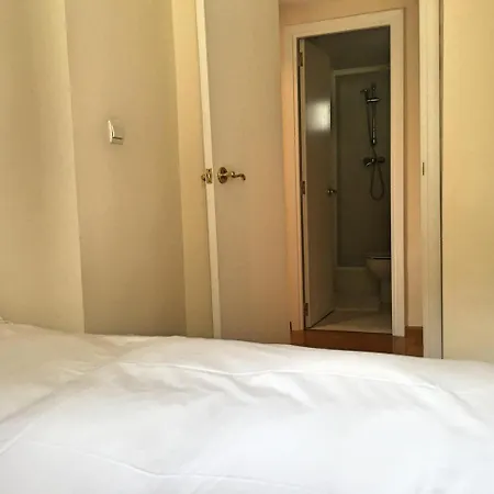 Mountain Cove, Agradable Salon Y Dos Banos דירה Sallent de Gállego